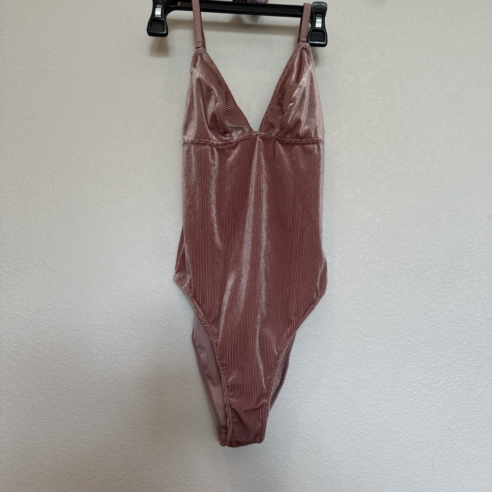 Urban Outfitters Velvet Bodysuit in Mauve
